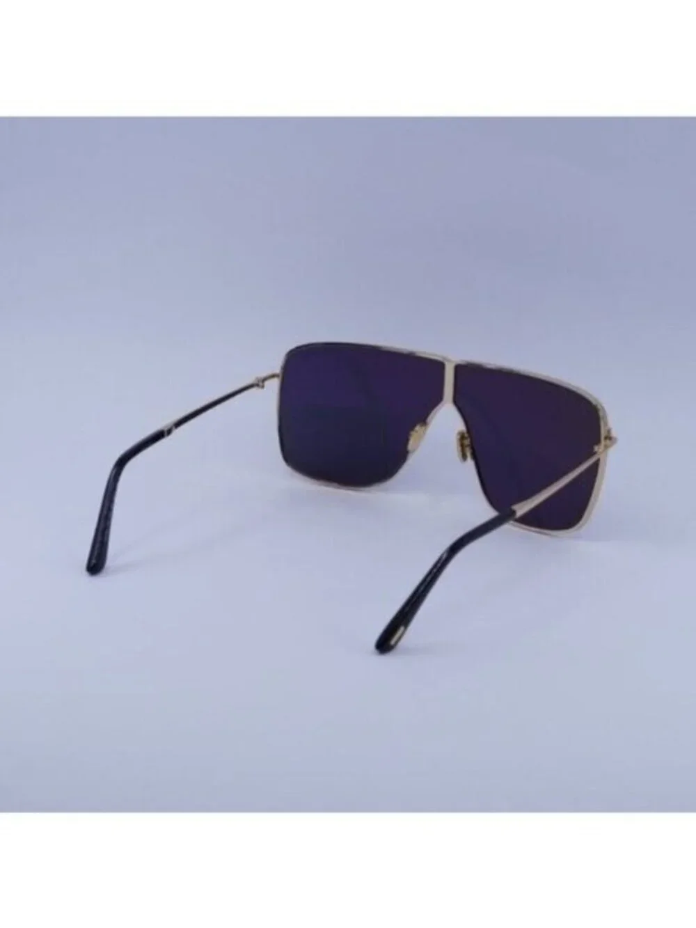 Tom Ford FT1159 30A Huxley Sunglasses Gold Aviator Frame, Smoke Lenses
